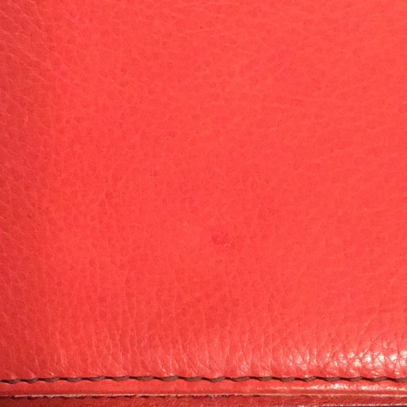 EUC Genuine Red Leather Fossil IPad Case - Picture 6 of 6